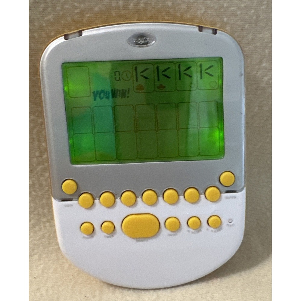 Radica Big Screen Solitaire Electronic Handheld Game WORKS Lights Sounds Vintage